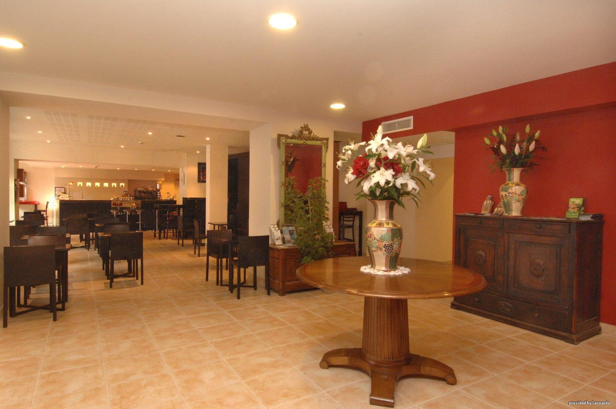 Grand D'orange, Bw Signature Collection Orange (Vaucluse)